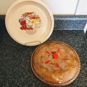 86” Cherry Pie Keeper with Lid and Recipe